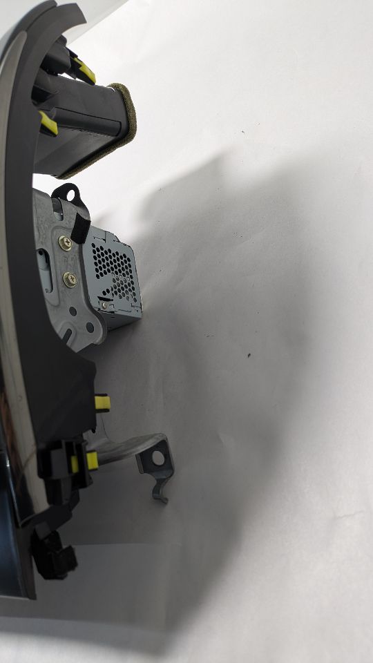 2012 TOYOTA CAMRY 4cyl Gasoline 2.5 DOHC Radio Audio - 436523 — photo 3
