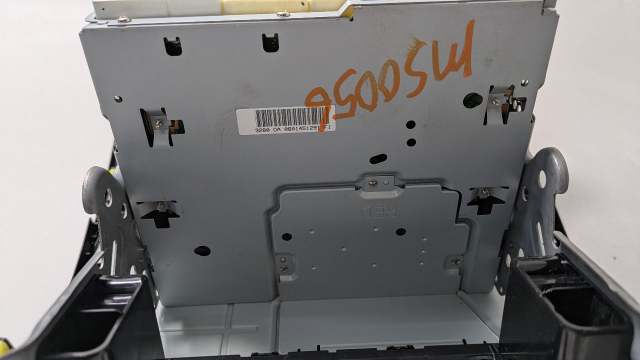 2012 TOYOTA CAMRY 4cyl Gasoline 2.5 DOHC Radio Audio - 436523 — photo 5