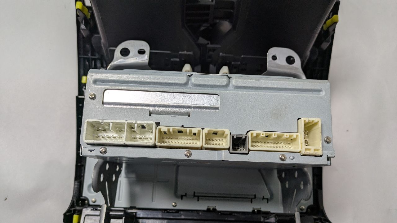 2012 TOYOTA CAMRY 4cyl Gasoline 2.5 DOHC Radio Audio - 436523 — photo 6