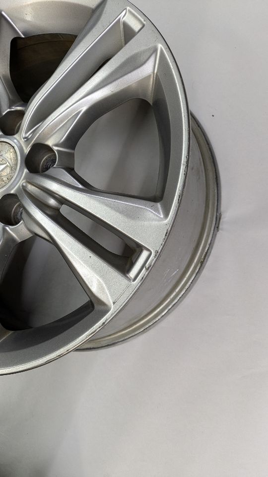 2018 HYUNDAI SONATA 2.4L 4cyl Gasoline VVT WHEEL - 436550 — photo 4
