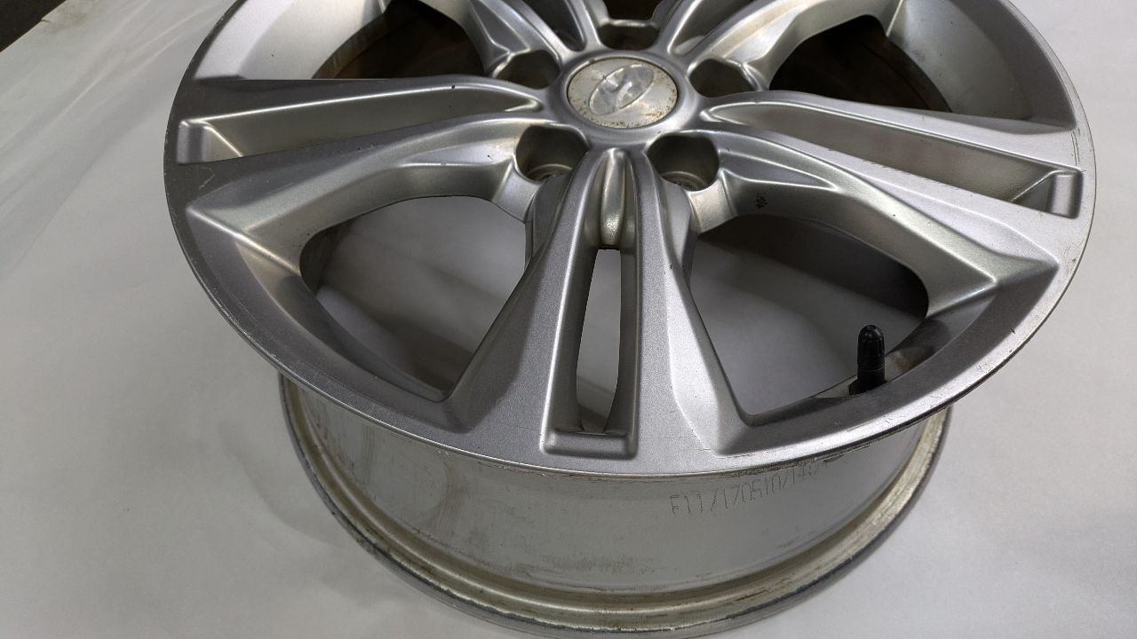 2018 HYUNDAI SONATA 2.4L 4cyl Gasoline VVT WHEEL - 436550 — photo 5