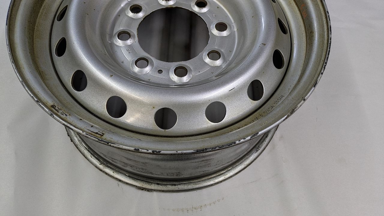 2017 NISSAN NV 2500 4.0L 6cyl Gasoline VVT WHEEL - 436551 — photo 4