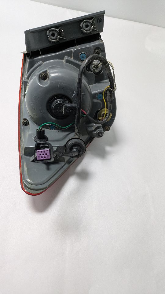 2012 HYUNDAI ACCENT Right TAIL LAMP - 436937 — photo 5