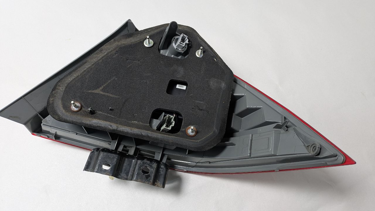 2007 HONDA ACCORD 6cyl Gasoline 3.0 Left TAIL LAMP - 436944 — photo 5