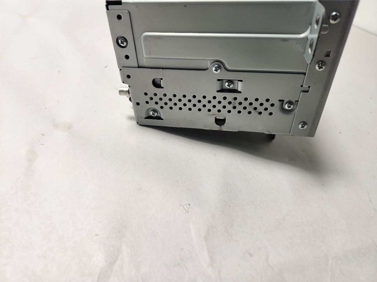 2016 BUICK VERANO 4Cyl Gas Flex Fuel 2.4 Radio Audio - 436958 — photo 4