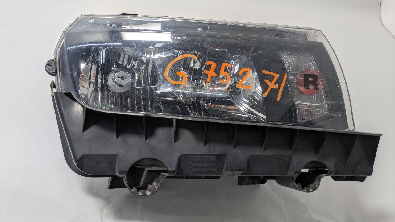 2015 CHEVROLET CAMARO 6cyl Gasoline 3.6 Right HEADLAMP ASSEMBLY - 437021