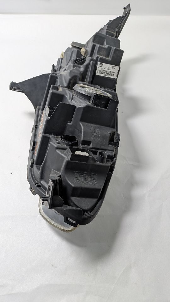 2015 FORD TRANSIT CONNECT 2.5L 4cyl Gasoline Left HEADLAMP ASSEMBLY - 437029 — photo 5