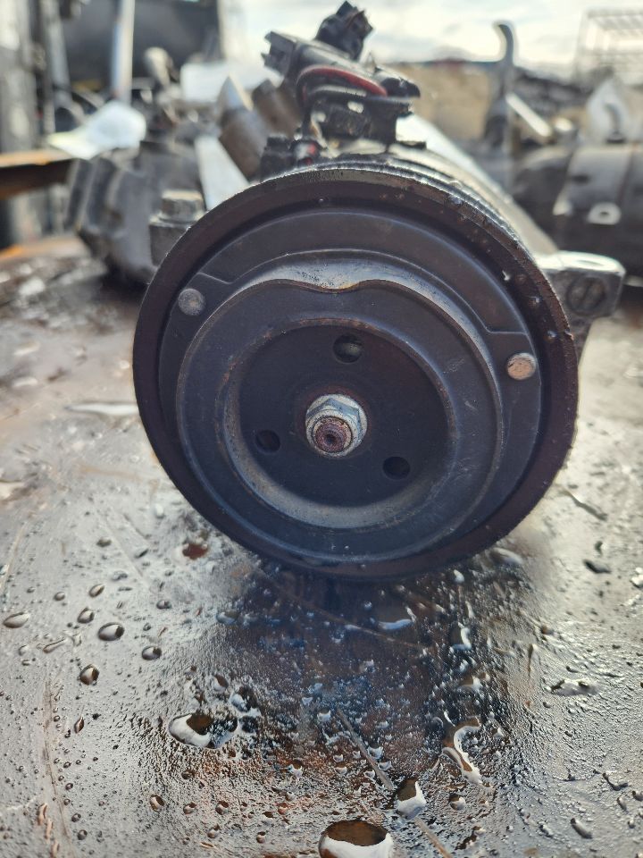 2008 CHEVROLET COBALT 4cyl Gasoline 2.2 AC COMPRESSOR - 437414 — photo 3
