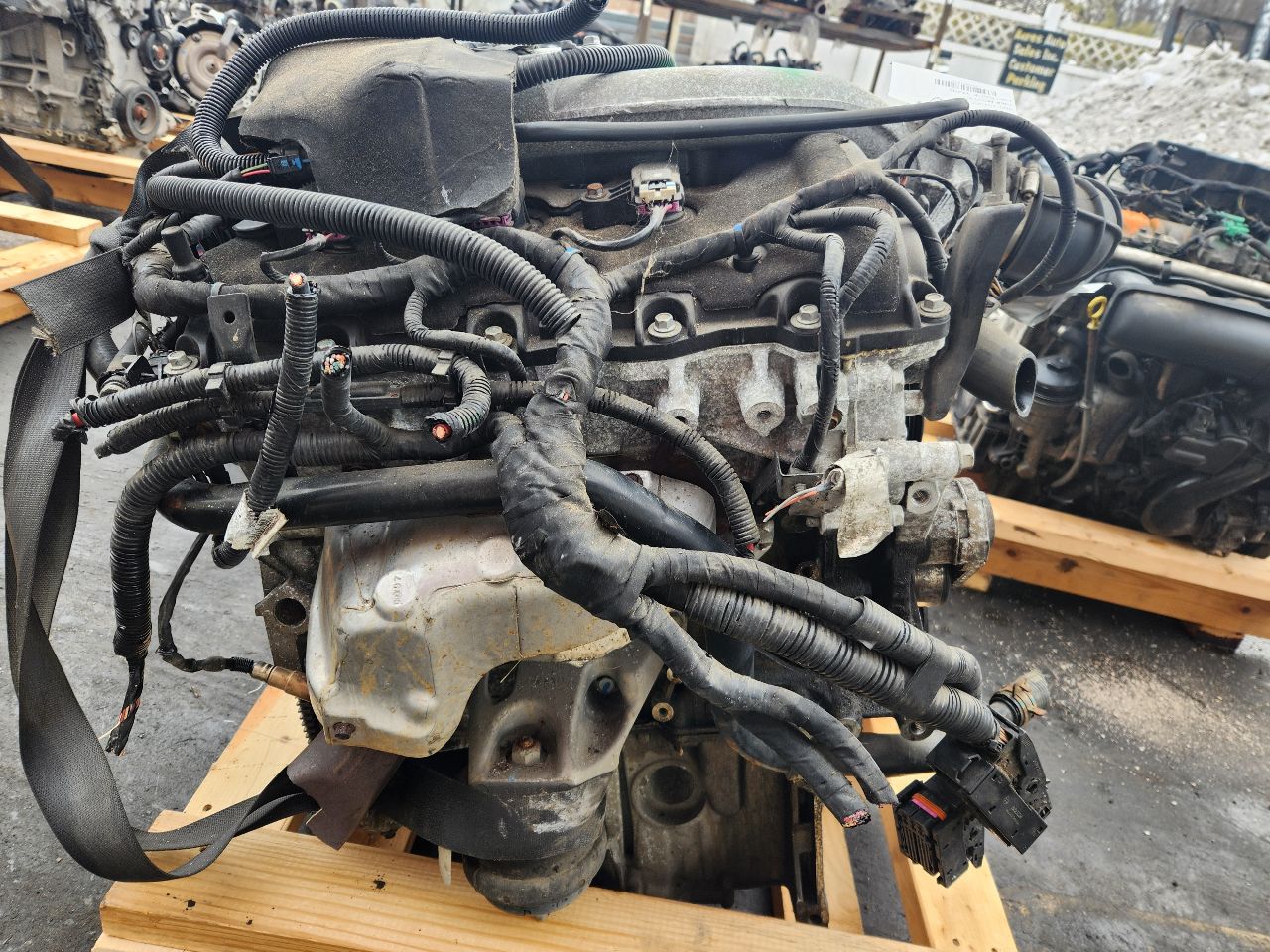 2011 CADILLAC STS 6cyl Gasoline 3.6 ENGINE ASSEMBLY - 437807