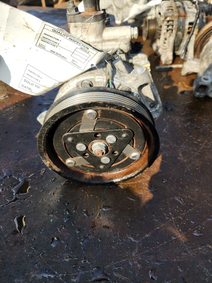 2012 VOLVO 70 SERIES 6Cyl Gasoline 3.2 PZEV AC COMPRESSOR - 437847