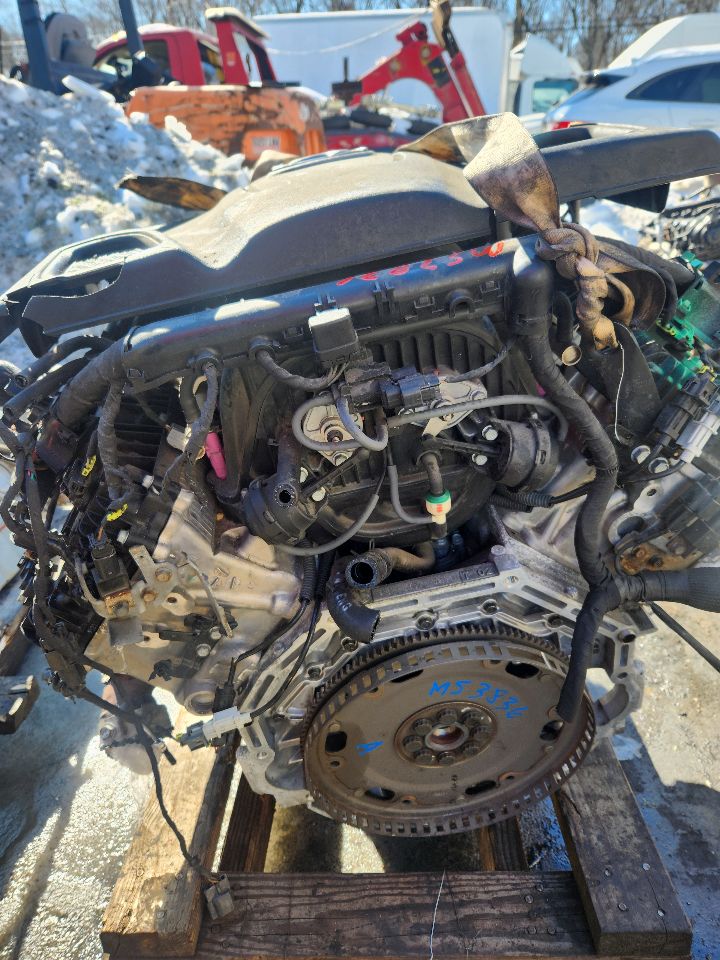 2011 HYUNDAI GENESIS 8cyl Gasoline 4.6 ENGINE ASSEMBLY - 438048 — photo 5