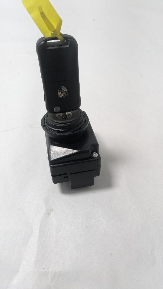 2008 AUDI A8 IGNITION SWITCH - 438071 — photo 3