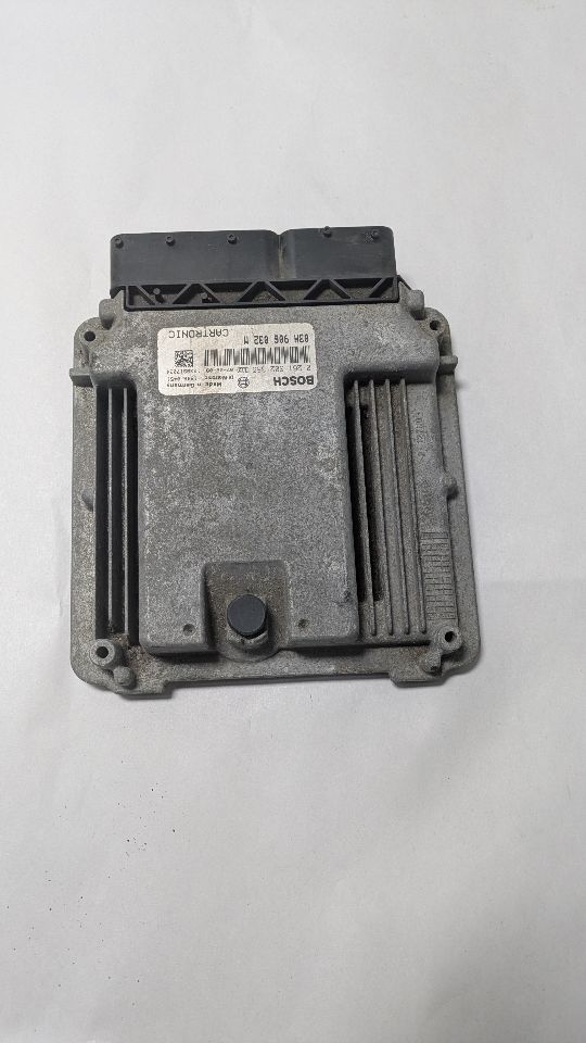 2010 PORSCHE CAYENNE Eng/Motor Cont Mod - 438078