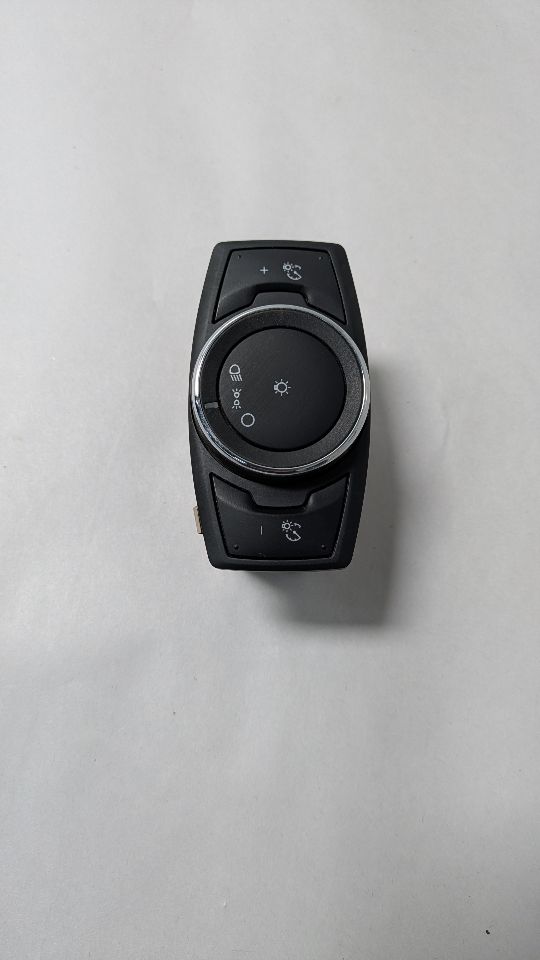 2018 FORD TRANSIT 150 HEADLAMP MOTOR - 438130