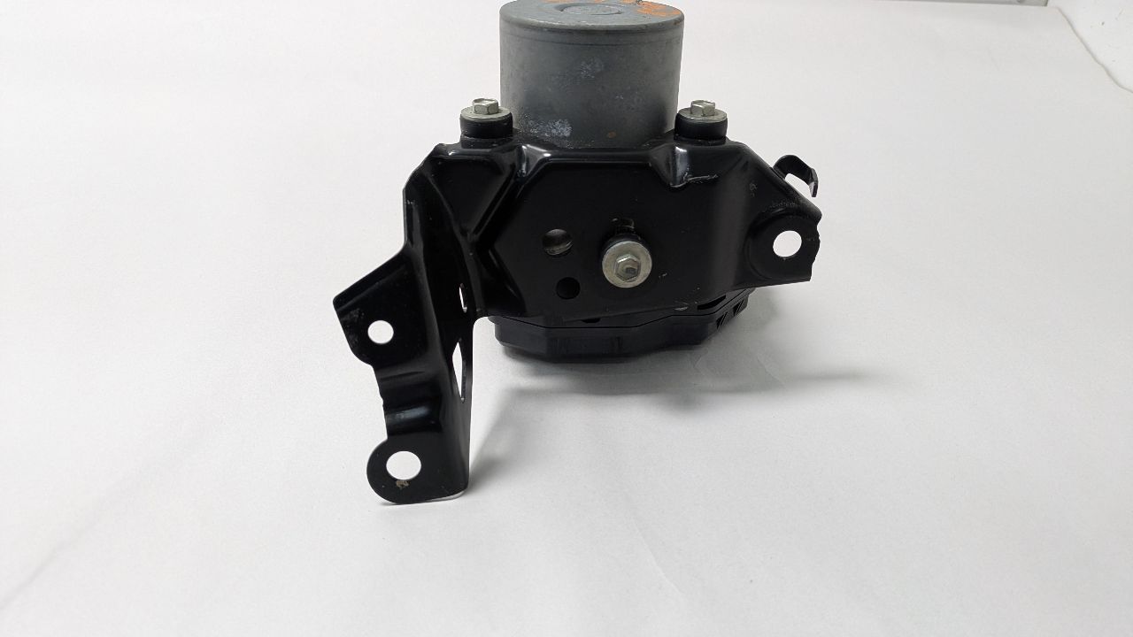 2013 LEXUS ES350 6cyl Gasoline 3.5 Anti-lock Brake Pts - 438160