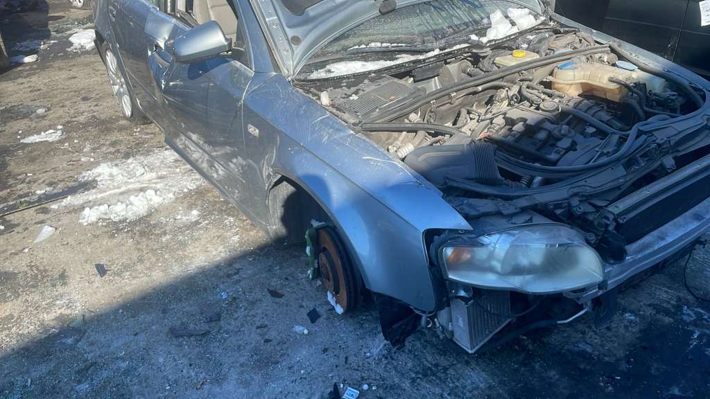 2008 AUDI A4 4cyl Gasoline Turbo 2.0 ENGINE ASSEMBLY - 438784 — photo 6