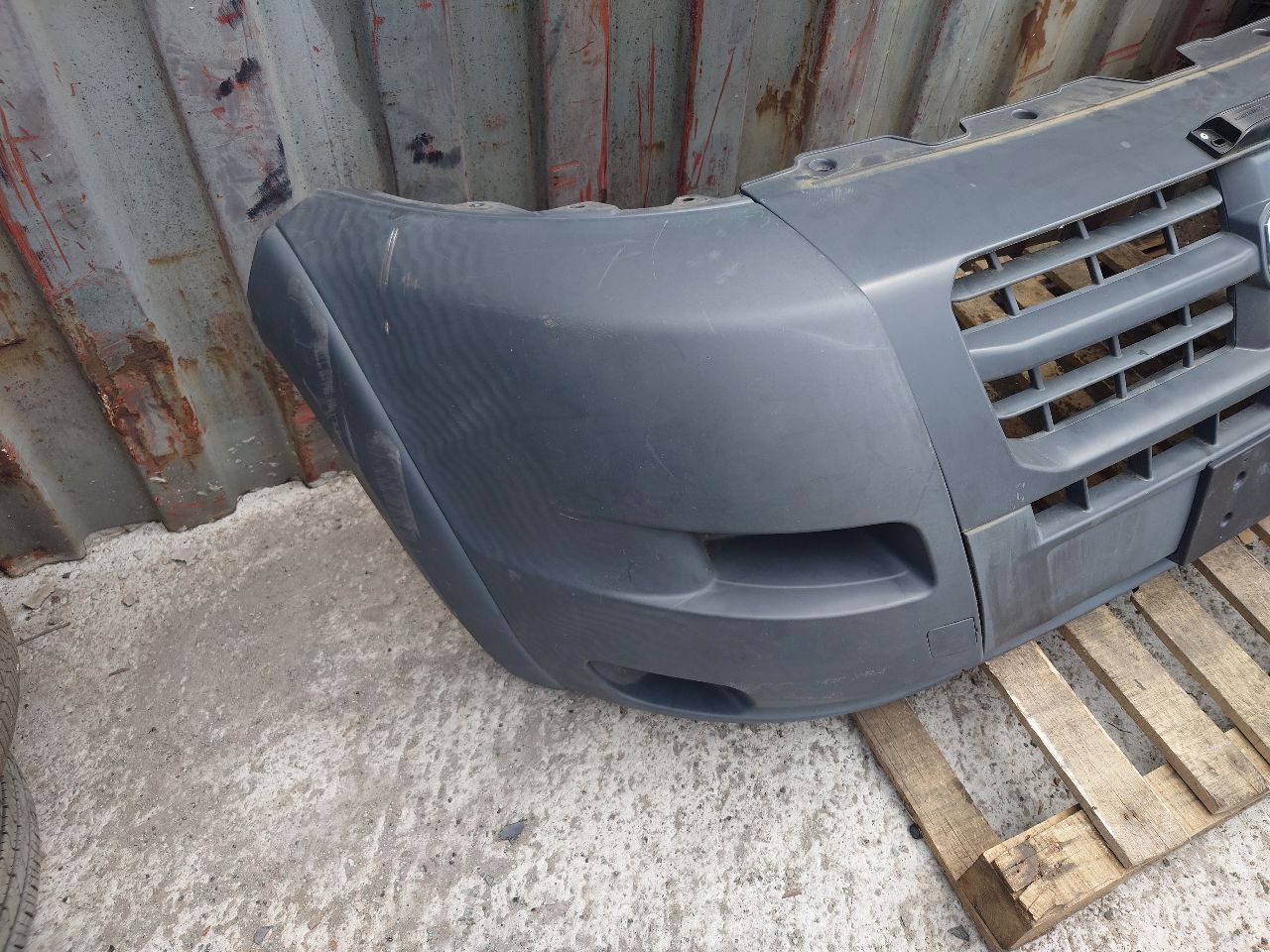 2018 DODGE PROMASTER 1500 VAN 3.6L 6cyl VVT BUMPER ASSY, FRONT - 439162 — photo 2