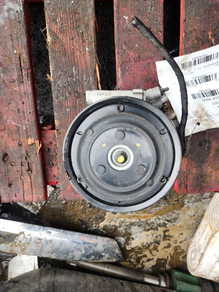 2012 HYUNDAI AZERA 6cyl Gasoline 3.3 AC COMPRESSOR - 439464 — photo 4