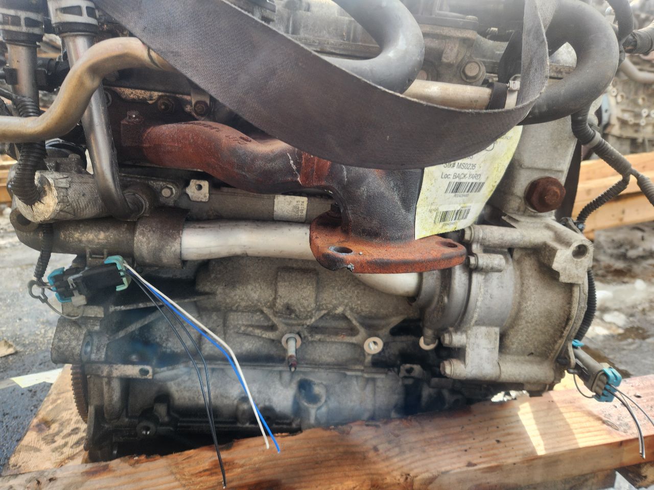 2015 CHEVROLET EQUINOX 4cyl Gasoline 2.4 ENGINE ASSEMBLY - 439480 — photo 4