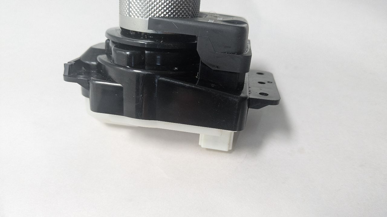 2017 NISSAN MAXIMA 6cyl Gasoline 3.5 Console, Front - 439488 — photo 2