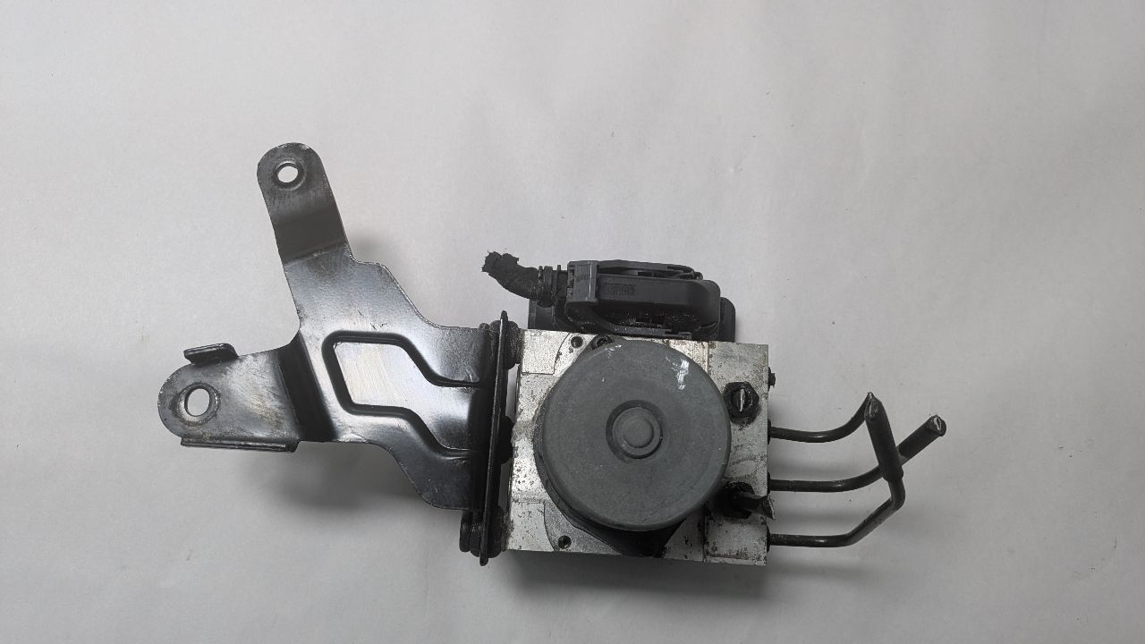 2015 KIA FORTE 4cyl Gasoline 2.0 Dohc Anti-lock Brake Pts - 439978