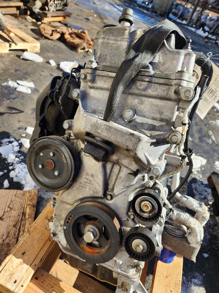 2015 CHRYSLER 200 4cyl Gasoline 2.4 PZEV ENGINE ASSEMBLY - 439998