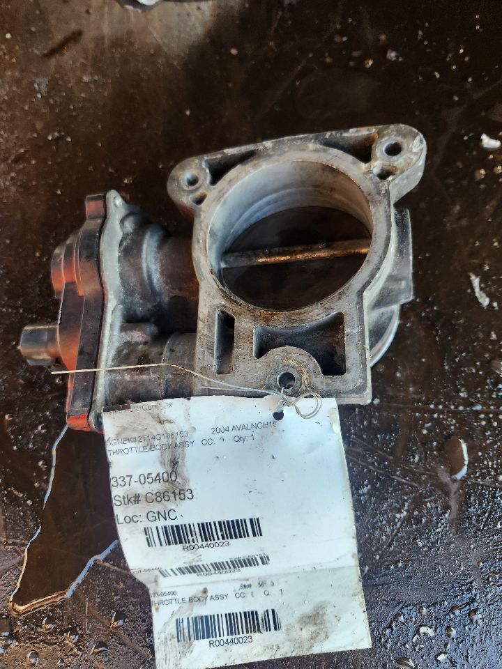 2004 CHEVROLET AVALANCHE 1500 8cyl Gasoline 5.3 THROTTLE BODY ASSY - 440023