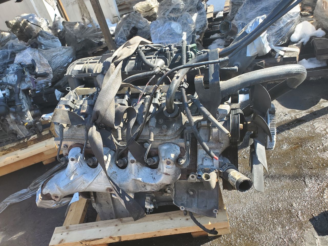 2017 GMC SAVANA 2500 VAN 4.8L 8cyl VVT ENGINE ASSEMBLY - 440511 — photo 5