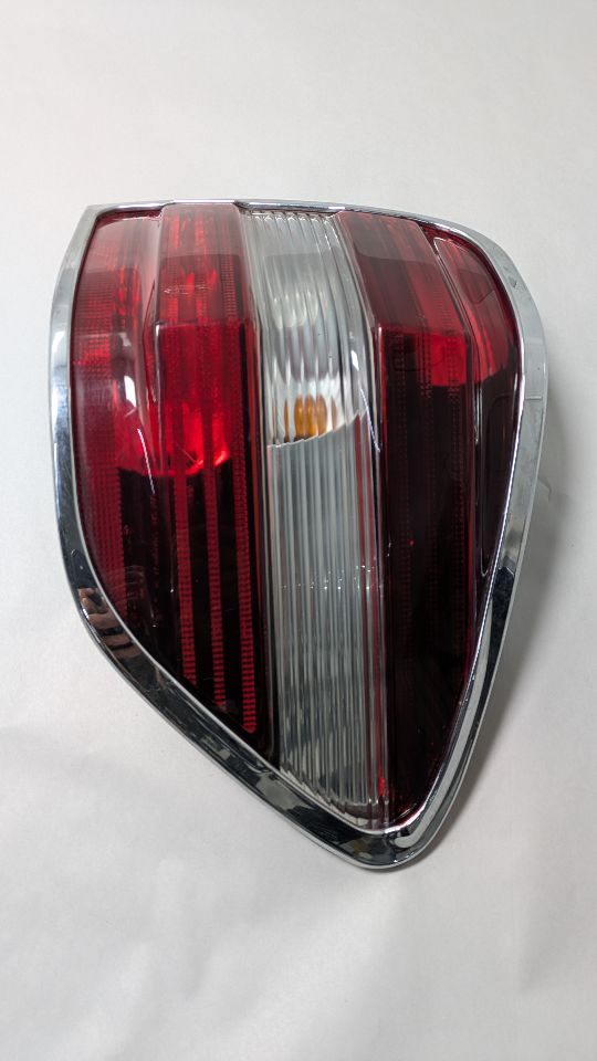 2011 MERCEDES-BENZ ML-CLASS 6cyl Gasoline 3.5 Right TAIL LAMP - 440842
