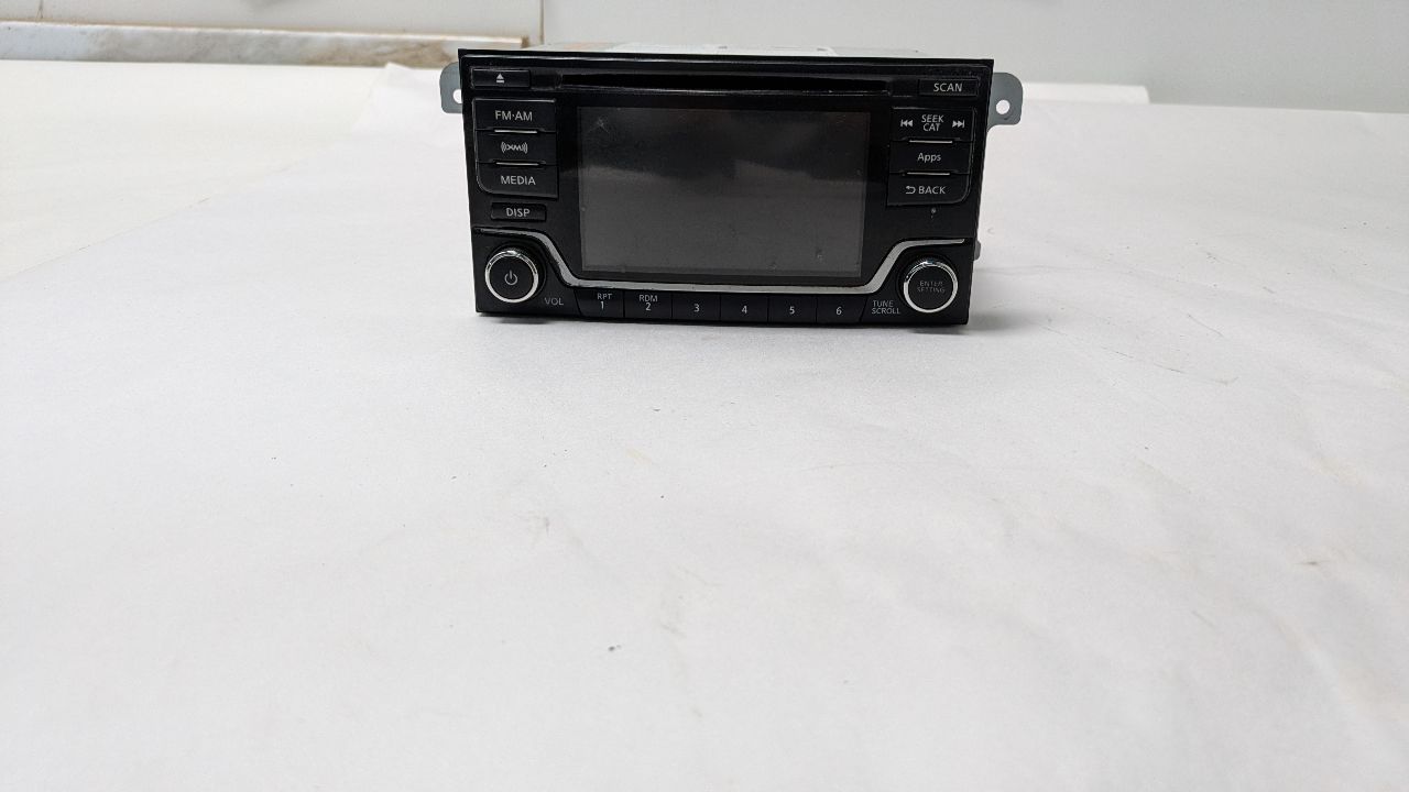 2015 NISSAN SENTRA 4cyl Gasoline 1.8 Radio Audio - 440931