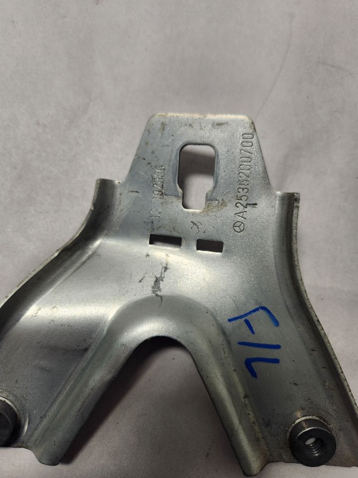 2019 MERCEDES-BENZ E-CLASS BRACKETS, MISC - 441041 — photo 3