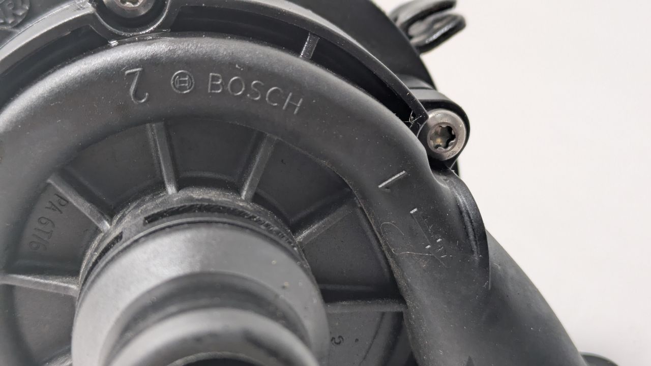 2019 MERCEDES-BENZ E-CLASS Coolant Pump - 441044 — photo 4
