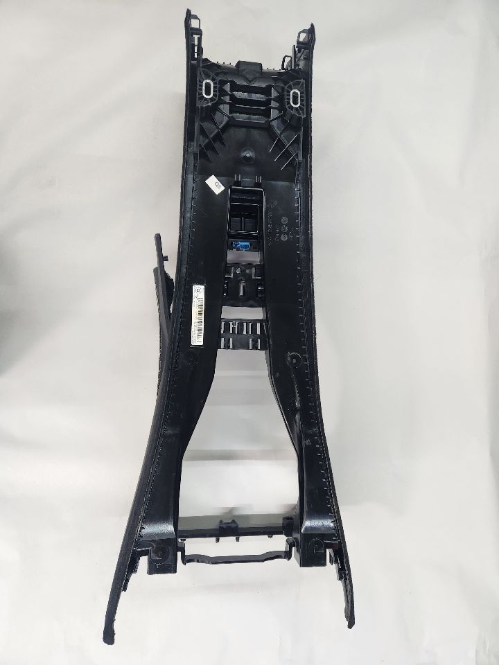 2019 MERCEDES-BENZ E-CLASS Console, Front - 441120