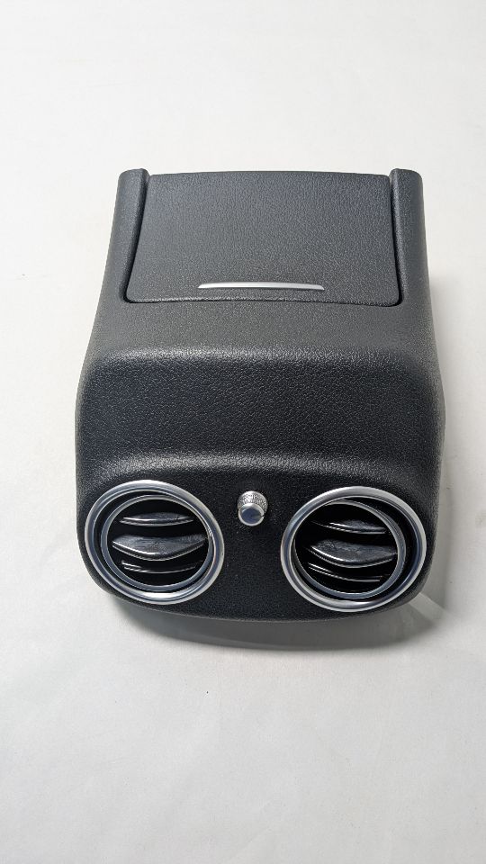 2019 MERCEDES-BENZ E-CLASS Console, Front - 441121