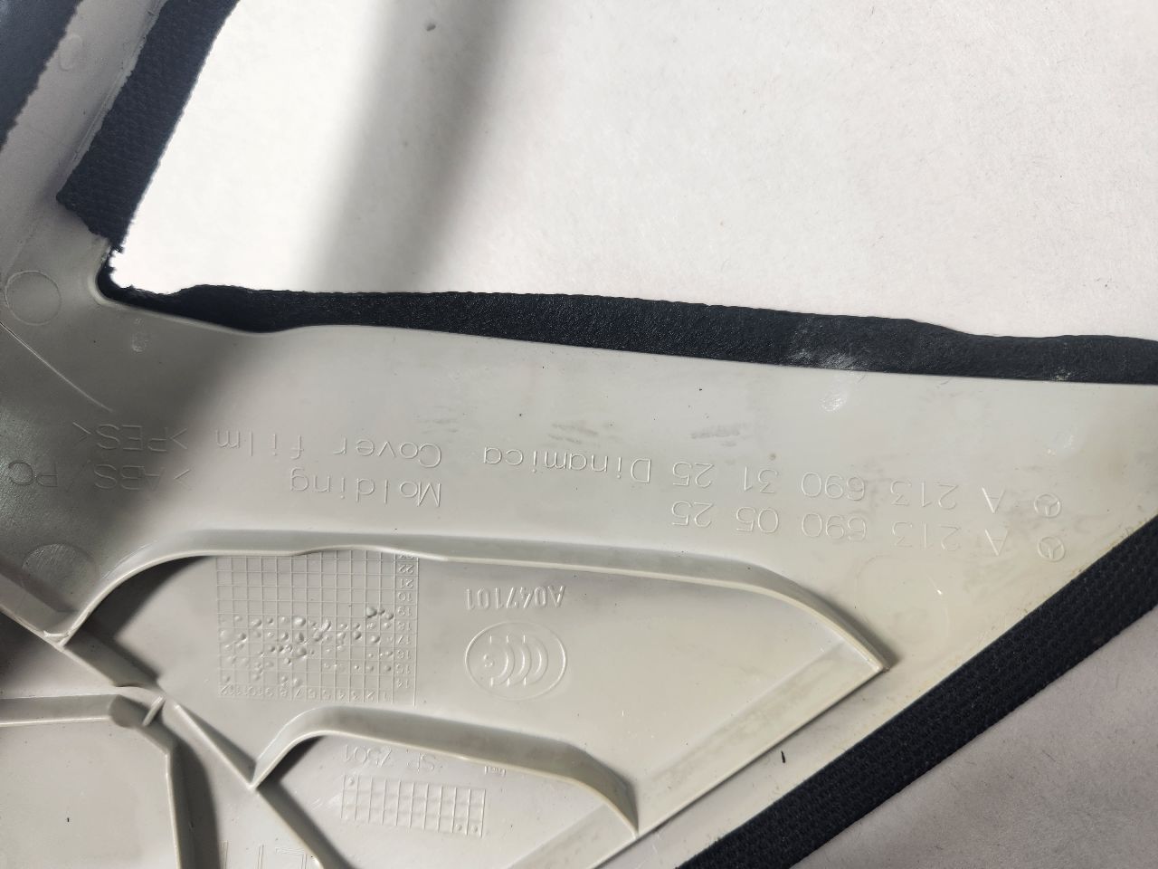 2019 MERCEDES-BENZ E-CLASS A Pillar - 441126 — photo 4
