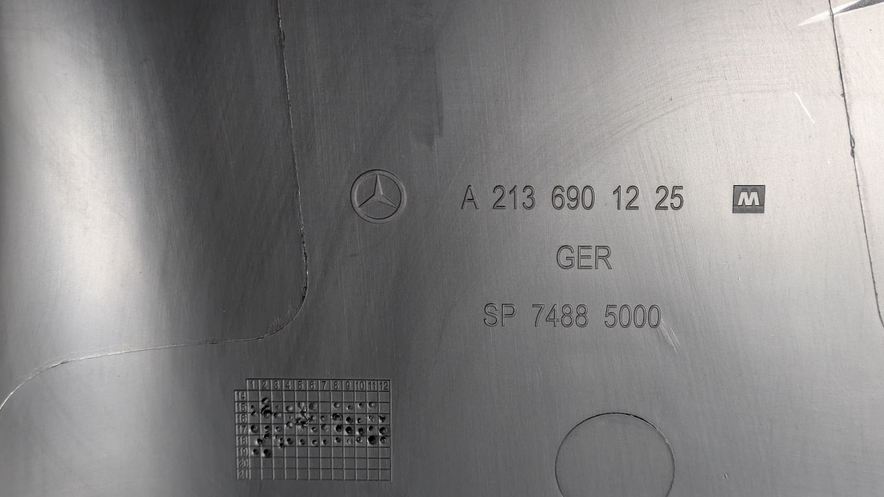 2019 MERCEDES-BENZ E-CLASS INTERIOR TRIM PANEL - 441304 — photo 3