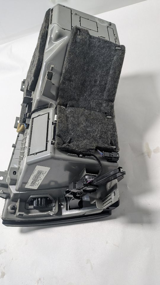2019 MERCEDES-BENZ E-CLASS GLOVE BOX - 441305 — photo 7
