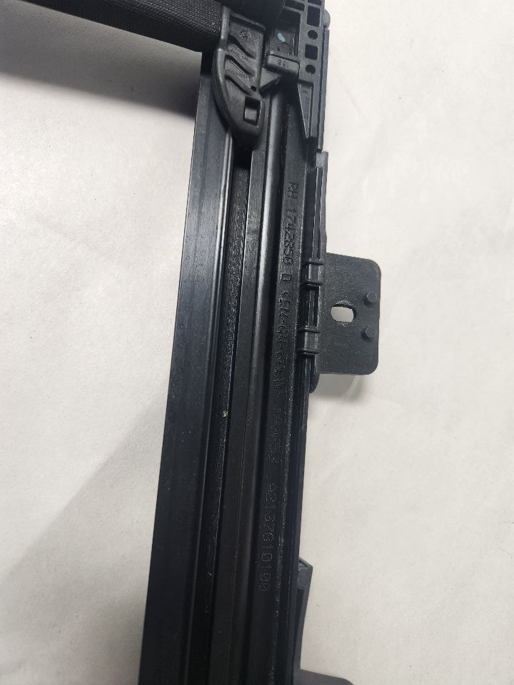 2019 MERCEDES-BENZ E-CLASS Window Shade - 441314 — photo 5