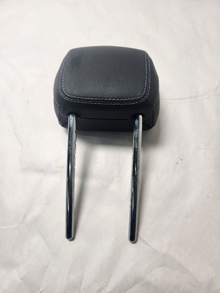 2019 MERCEDES-BENZ E-CLASS HEADREST - 441384 — photo 2