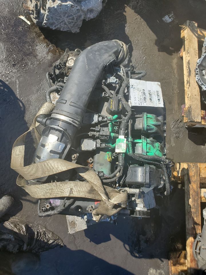 2013 FORD ESCAPE 4cyl 2.0 EcoBoost ENGINE ASSEMBLY - 441456