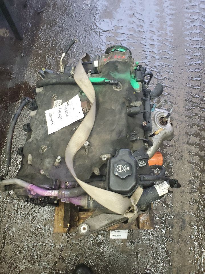 2011 BUICK ENCLAVE 6cyl Gasoline 3.6 ENGINE ASSEMBLY - 441598