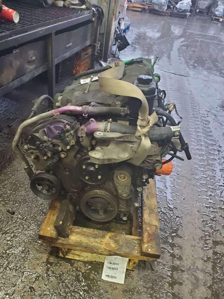 2011 BUICK ENCLAVE 6cyl Gasoline 3.6 ENGINE ASSEMBLY - 441598 — photo 2