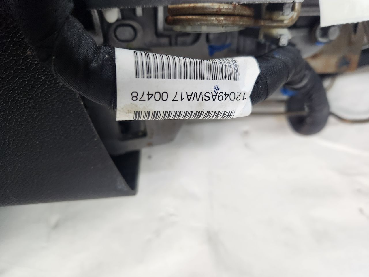 2011 BUICK ENCLAVE 6cyl Gasoline 3.6 STEERING COLUMN - 441608 — photo 4