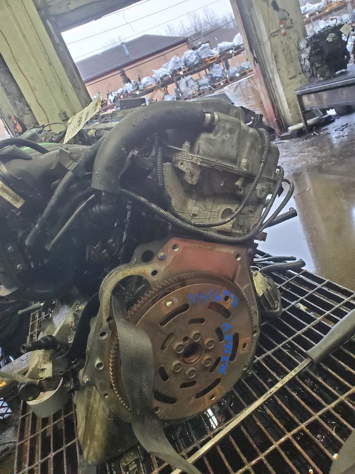 2006 BMW 325i ENGINE ASSEMBLY - 441743 — photo 2