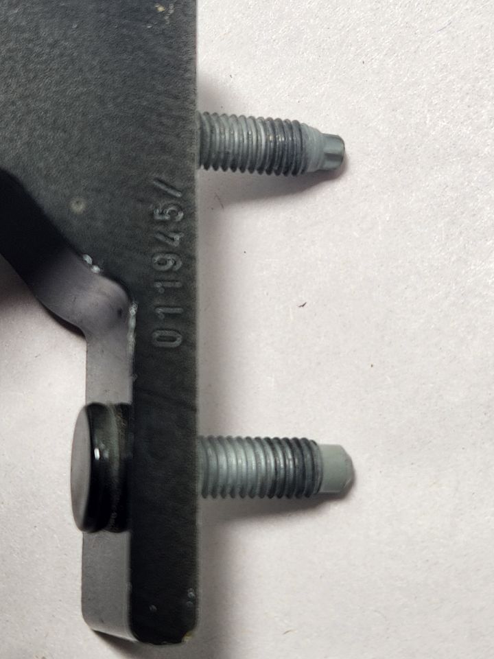 2019 MERCEDES-BENZ E-CLASS DOOR HINGE, FRONT - 441822 — photo 6