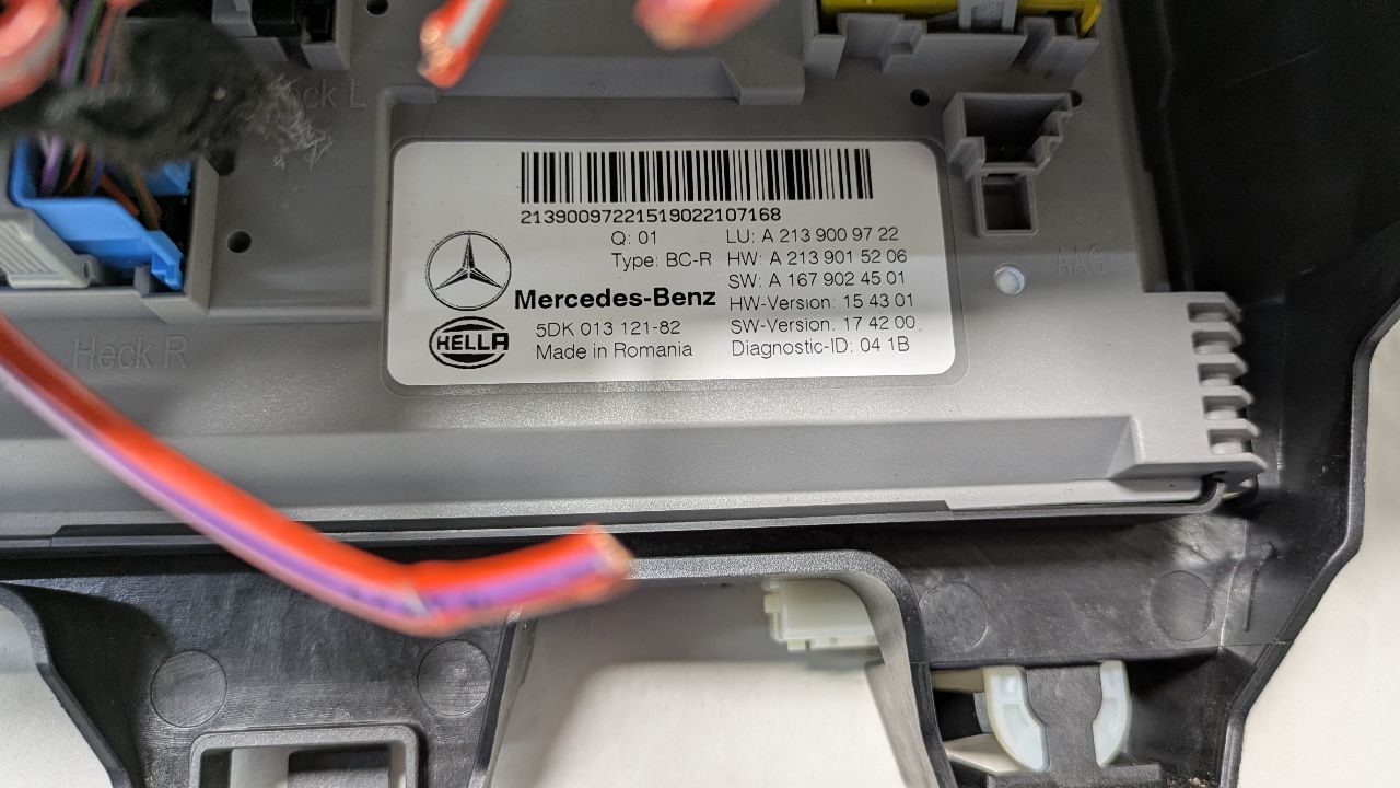 2019 MERCEDES-BENZ E-CLASS Fuse Box, Engine - 441837 — photo 2