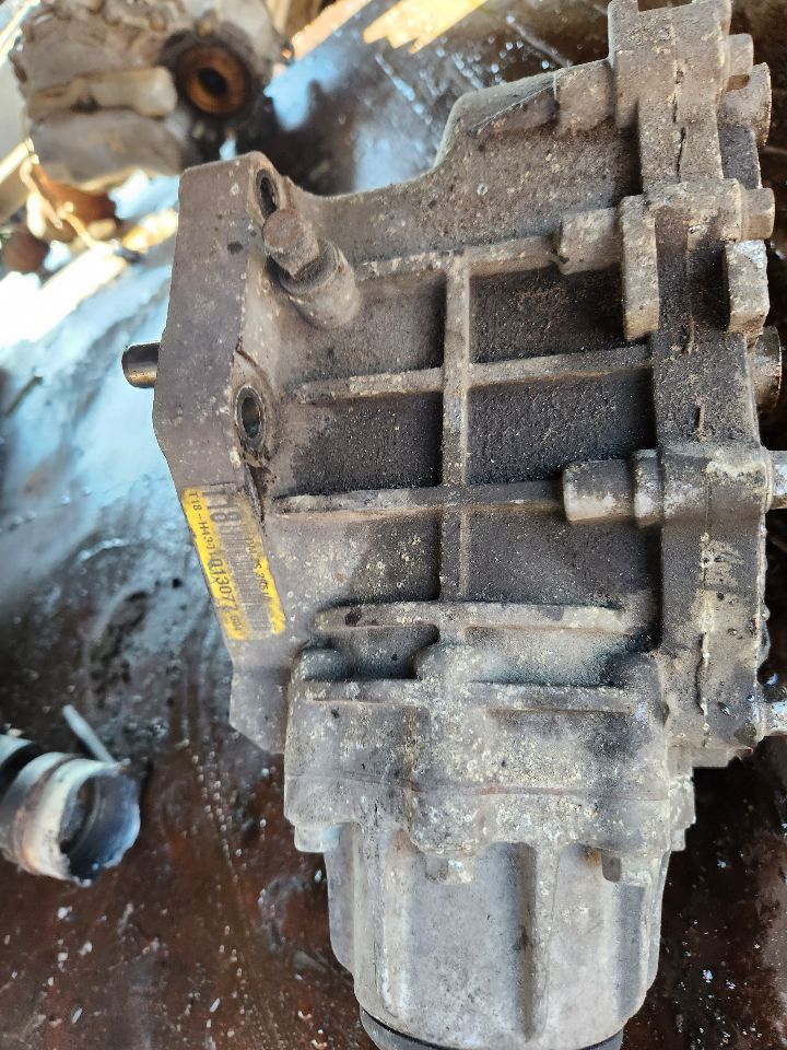 2015 HYUNDAI SANTA FE TRANSFER CASE ASSY - 442042 — photo 2