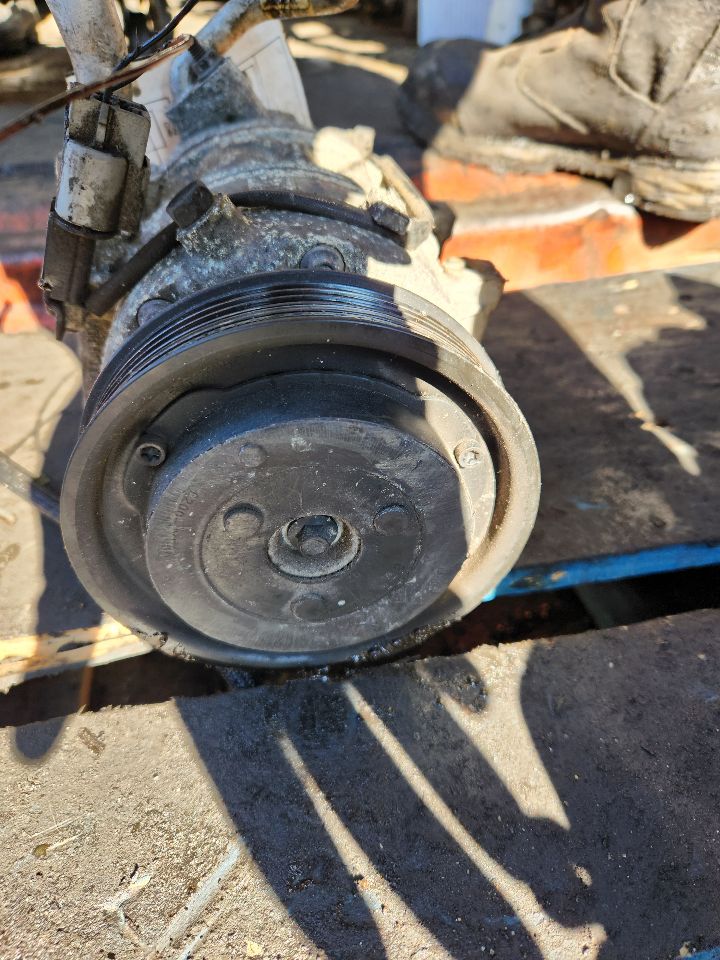 2015 HYUNDAI SANTA FE AC COMPRESSOR - 442046 — photo 3