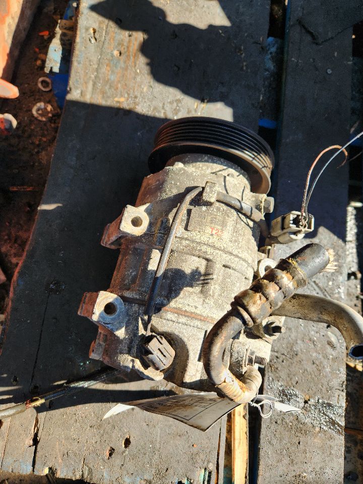 2015 HYUNDAI SANTA FE AC COMPRESSOR - 442046 — photo 6