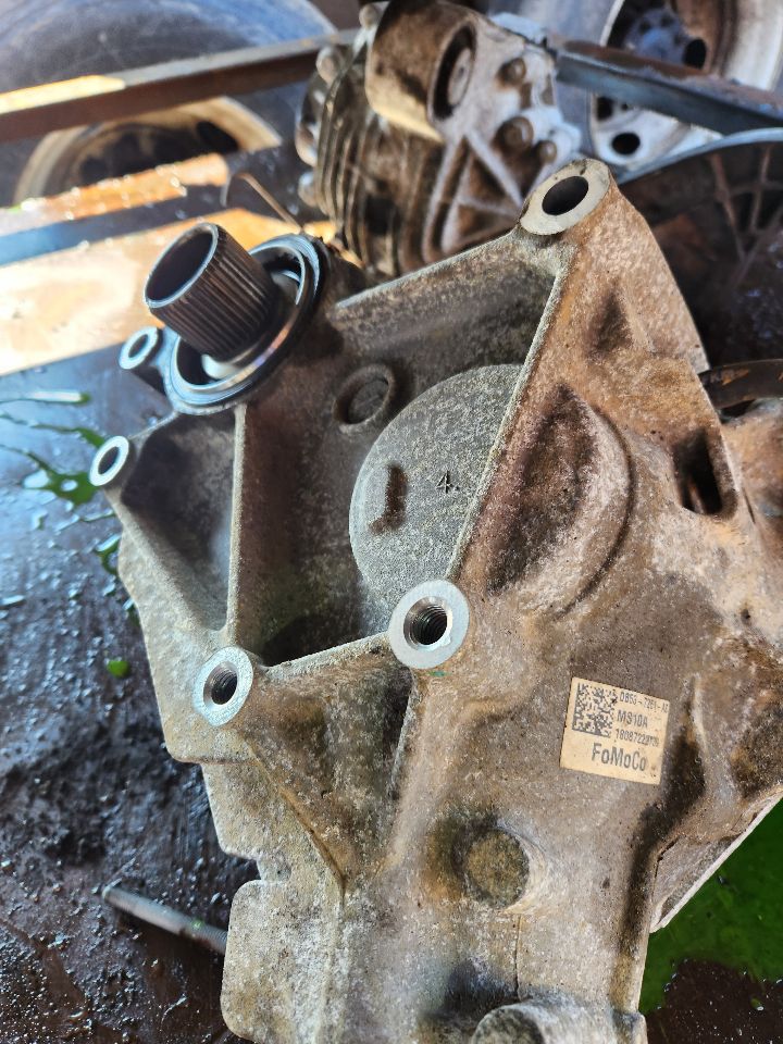 2018 FORD EXPLORER 3.7L 6cyl Gasoline VVT TRANSFER CASE ASSY - 442062 — photo 2